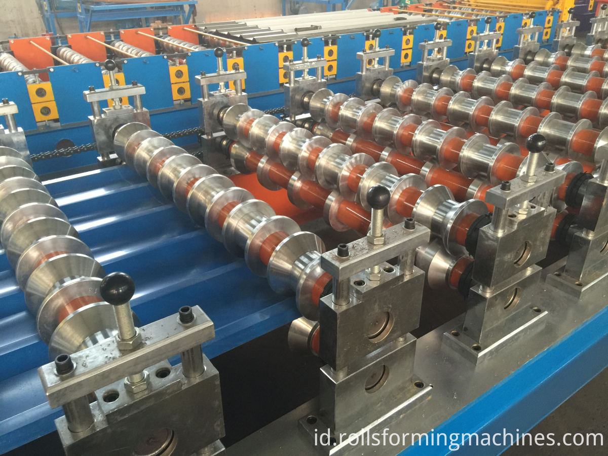 Standing seam roll bekas